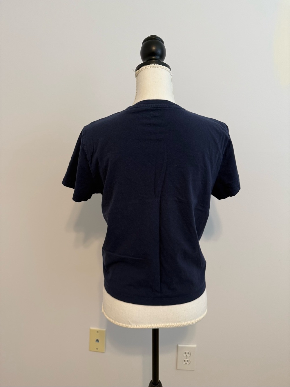 3 pack bundle Everlane tees size M - Picture 9 of 9